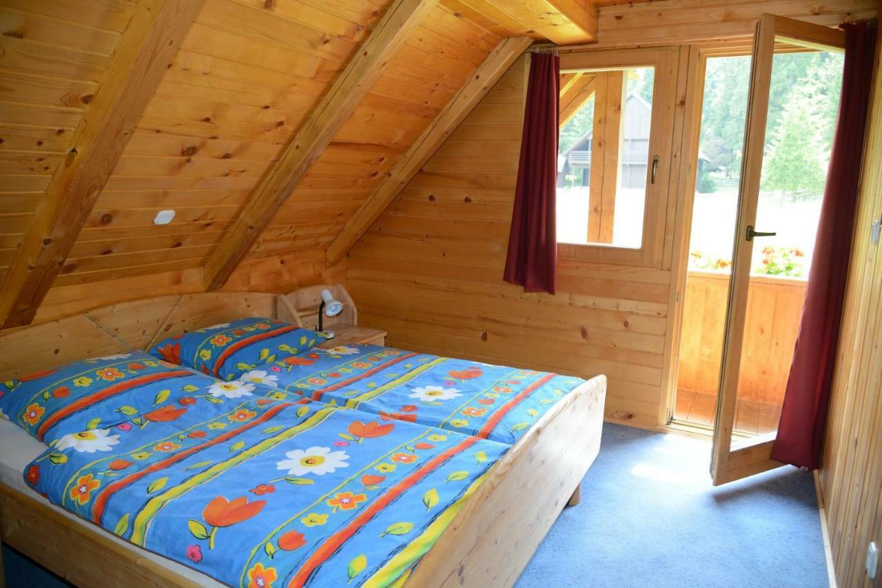 Villa Pocitniska Hisa Jurcek Pokljuka Goreljek Exterior foto